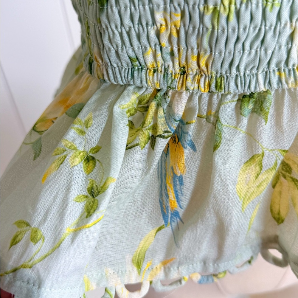 NEW En Saison Rylee Peplum Top - Picture 3 of 6